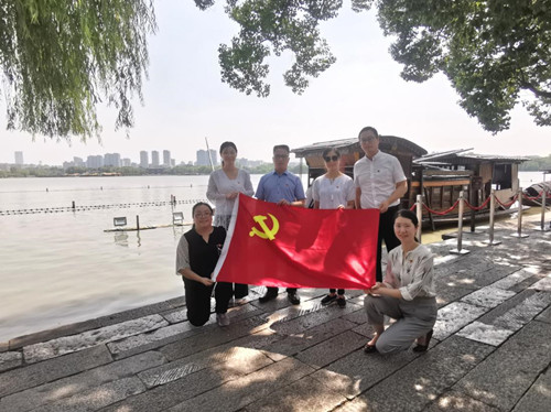 1571103691854754.jpg 南湖3_副本.jpg